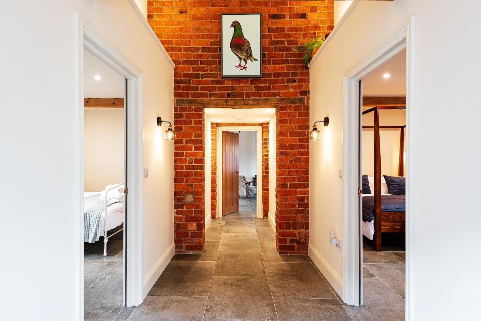 Pigeon House - Unique Barn With Private Garden, Hot Tub And Wood Burner Villa Shrewsbury Kültér fotó